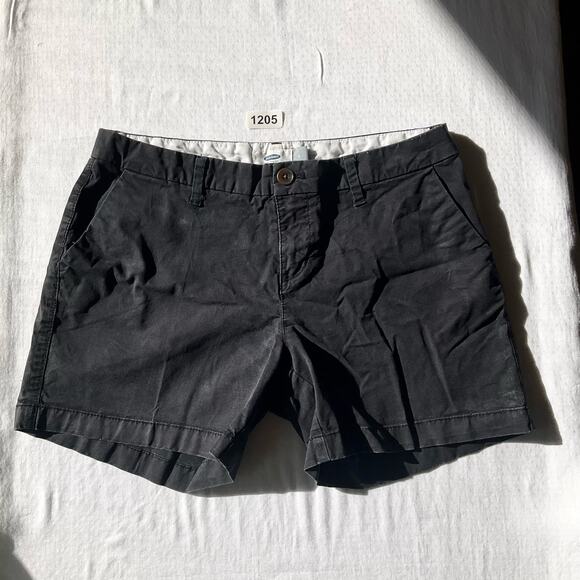 Old Navy Women’s Casual Khaki Shorts size 2, Solid Black - Picture 1 of 11